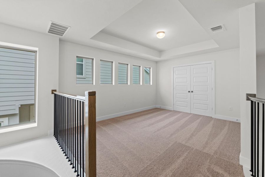 Spacious, unfurnished interior of a new home in Nolina, Georgetown (Image 27).