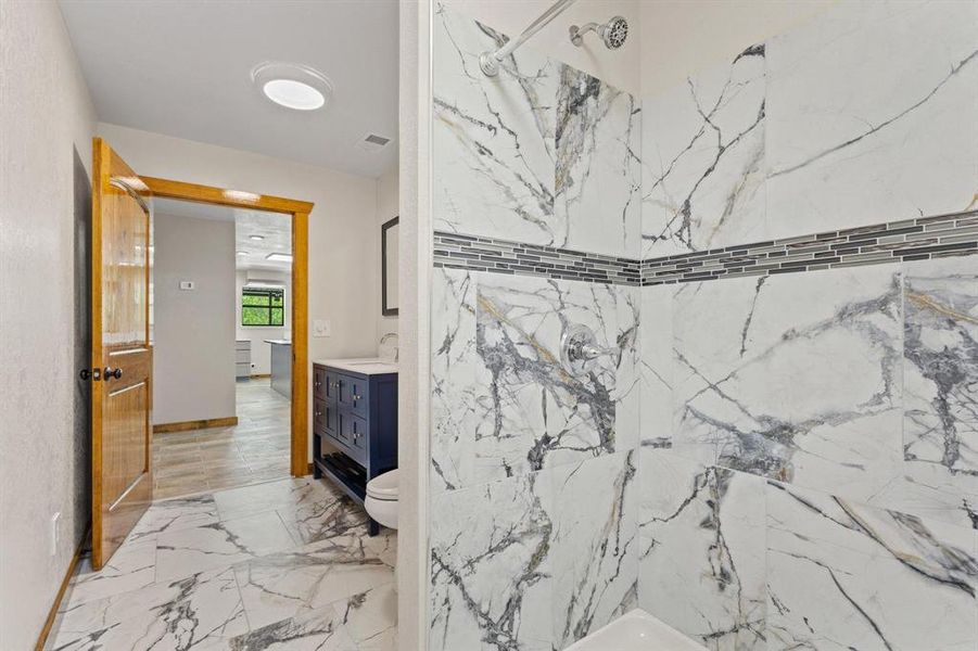 Spacious, unfurnished interior of a new home in , Honey Grove (Image 20). Spacious, unfurnished interior of a new home in , Honey Grove (Image 20).