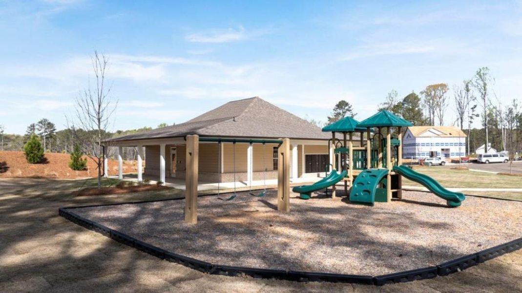 Community amenities in Fairhaven, Lithia Springs (Image 30).