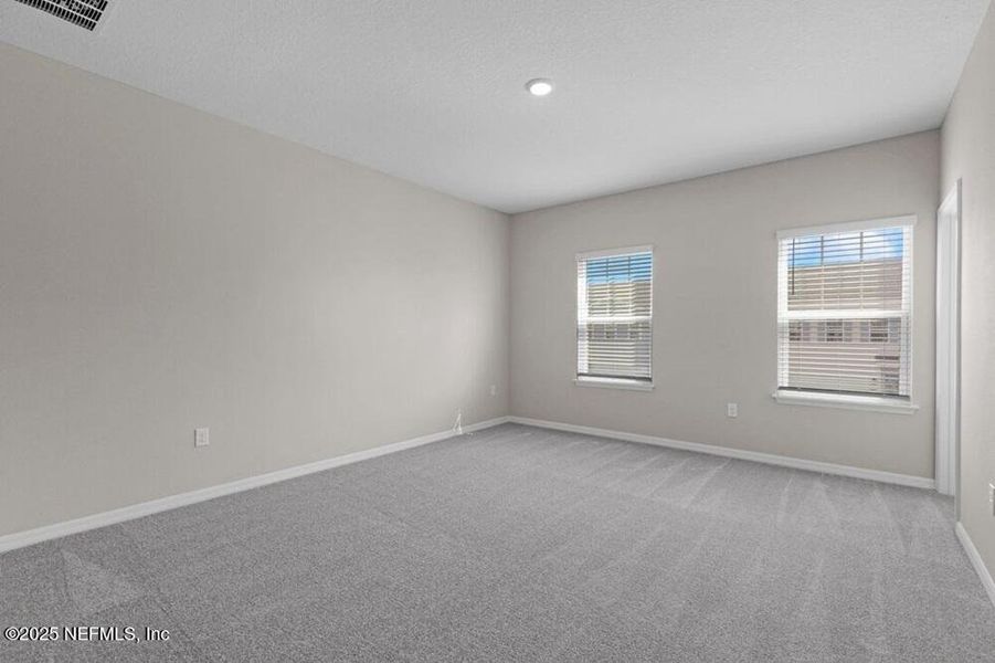 Spacious, unfurnished interior of a new home in , St. Augustine (Image 22).