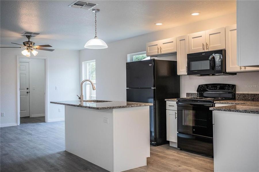Furnished interior view inside a new home in , Lakeland (Image 12).