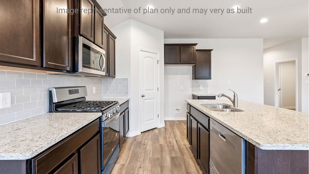 Furnished interior view inside a new home in Royal Oak South, Corpus Christi (Image 7).