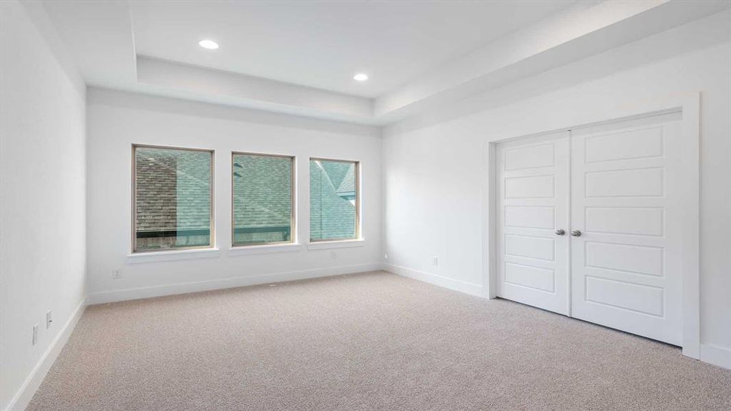 Spacious, unfurnished interior of a new home in Trinity Falls 60', McKinney (Image 14). Spacious, unfurnished interior of a new home in Trinity Falls 60', McKinney (Image 14).