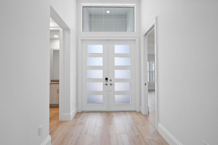 Image 21 of a home in Lucaya Pointe.