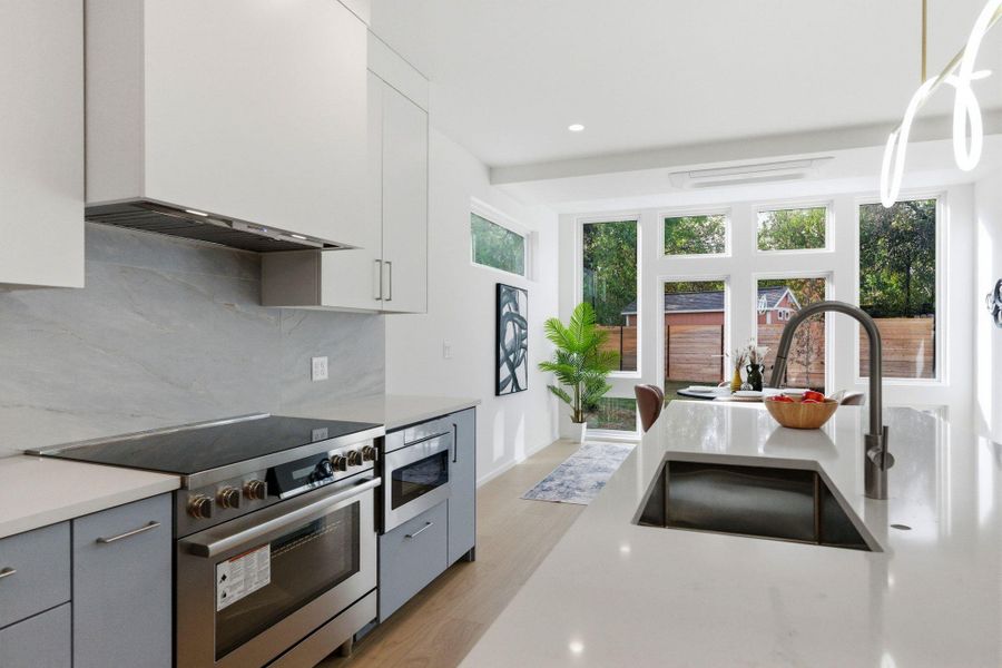 Furnished interior view inside a new home in , Austin (Image 11).