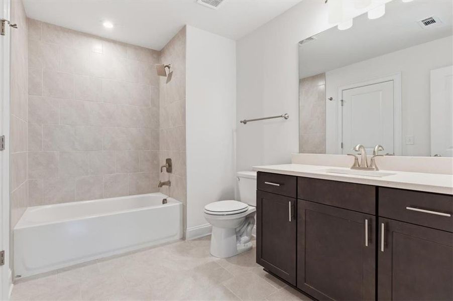 Furnished interior view inside a new home in Ford Landing, Acworth (Image 11).