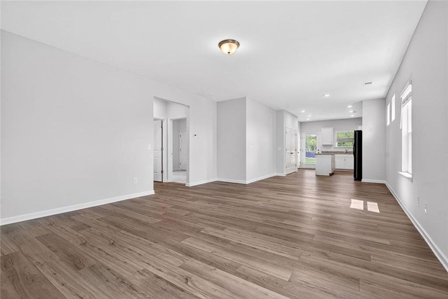 Spacious, unfurnished interior of a new home in Fair Oak, Calhoun (Image 26). Spacious, unfurnished interior of a new home in Fair Oak, Calhoun (Image 26).