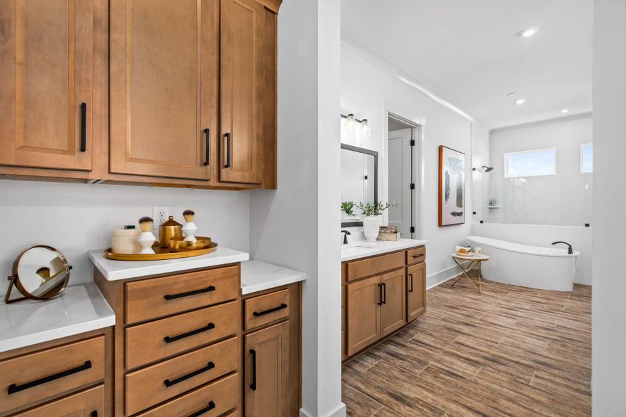 The Wilshire Primary Suite