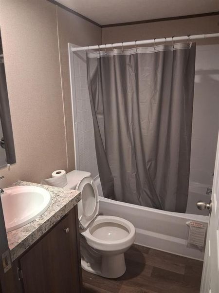 Image 21 of a home in .