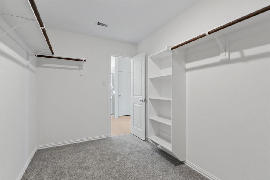 Spacious, unfurnished interior of a new home in Oakwood Estates, Waller (Image 21). Spacious, unfurnished interior of a new home in Oakwood Estates, Waller (Image 21).