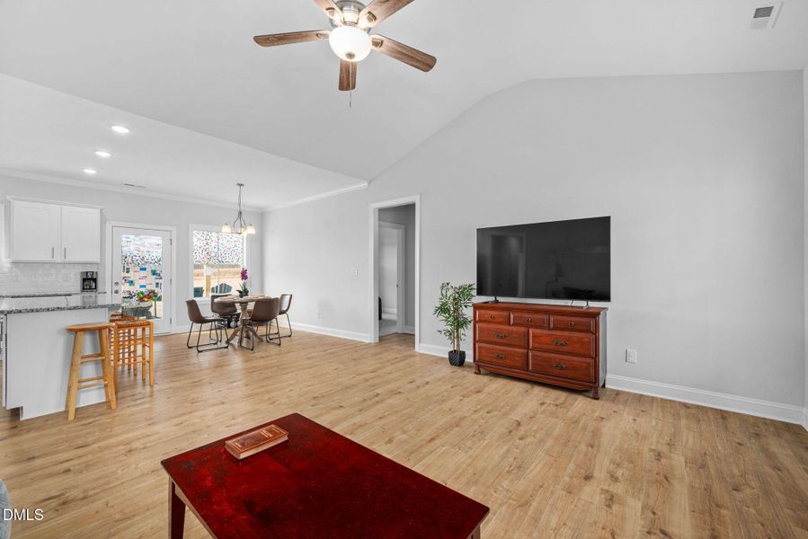 27-web-or-mls-6056-old-smithfield-rd