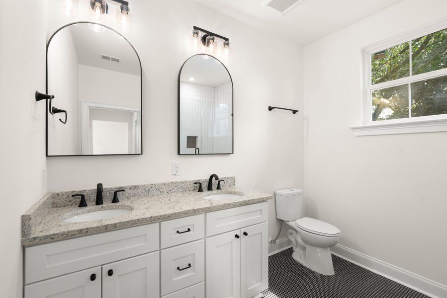 Furnished interior view inside a new home in , North Charleston (Image 9).