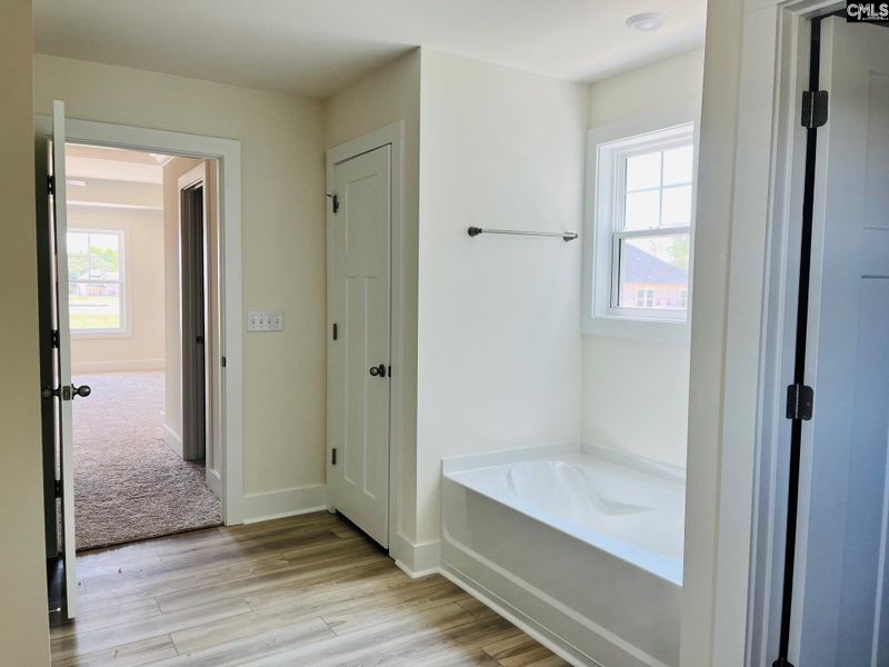 Furnished interior view inside a new home in Blythewood Farms, Blythewood (Image 6). Furnished interior view inside a new home in Blythewood Farms, Blythewood (Image 6).
