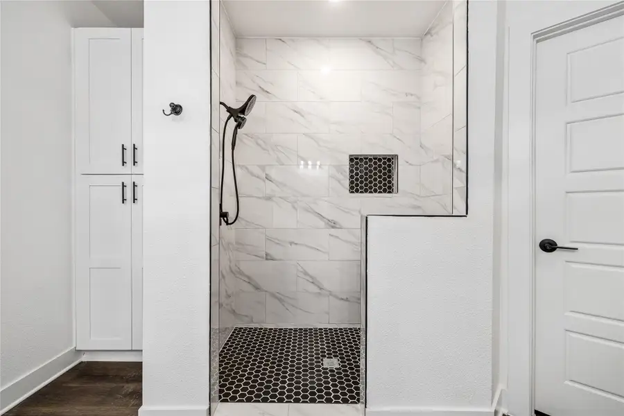 walk-in shower