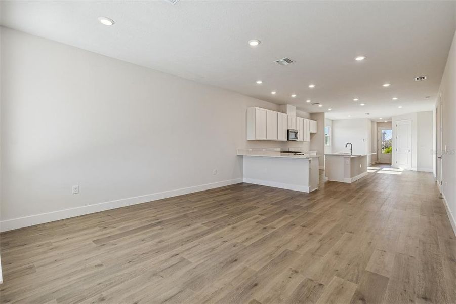 Spacious, unfurnished interior of a new home in Vistera of Venice – Garden Series, Nokomis (Image 23).