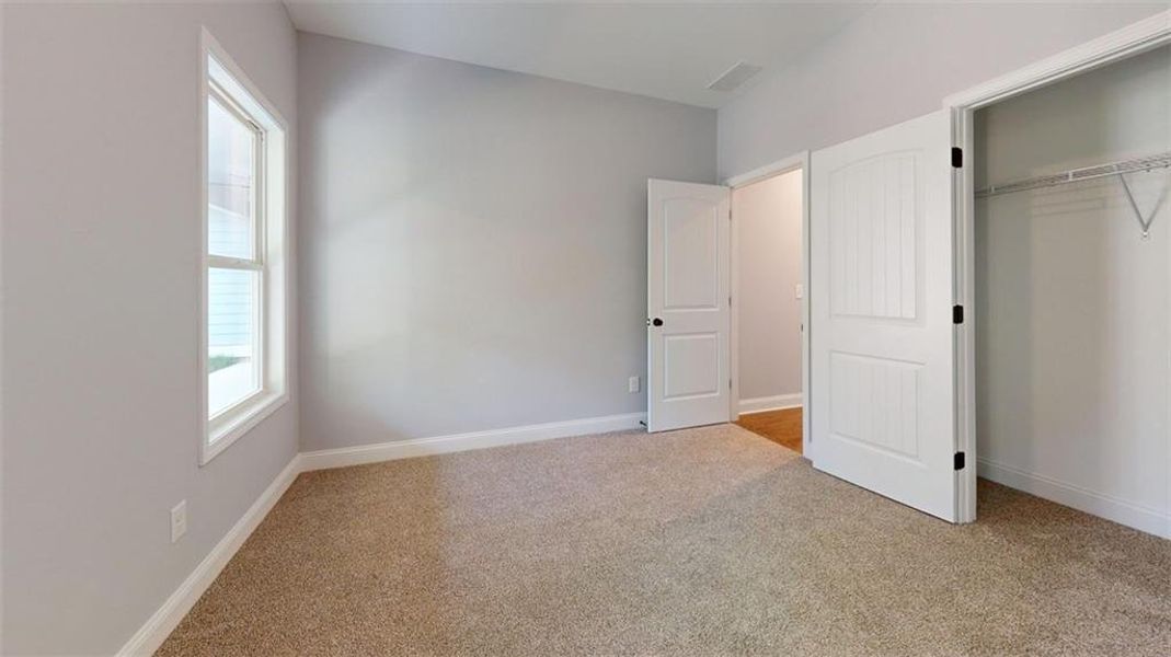 Spacious, unfurnished interior of a new home in , Dallas (Image 34). Spacious, unfurnished interior of a new home in , Dallas (Image 34).