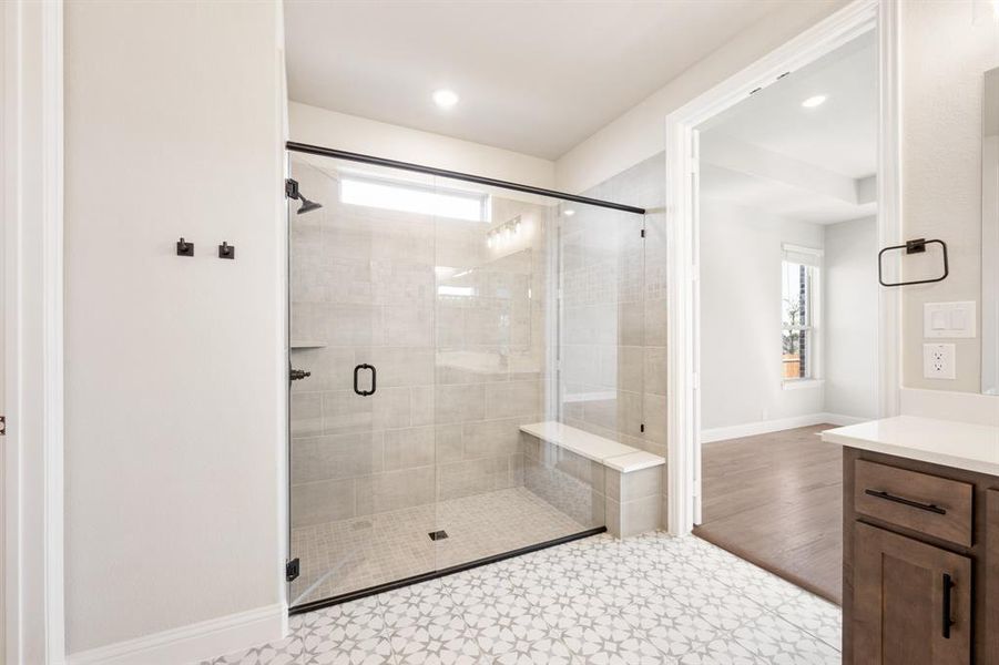 Furnished interior view inside a new home in Timberbrook, Justin (Image 15).