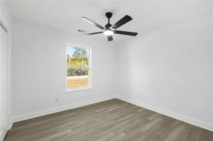 Spacious, unfurnished interior of a new home in , Conyers (Image 27).