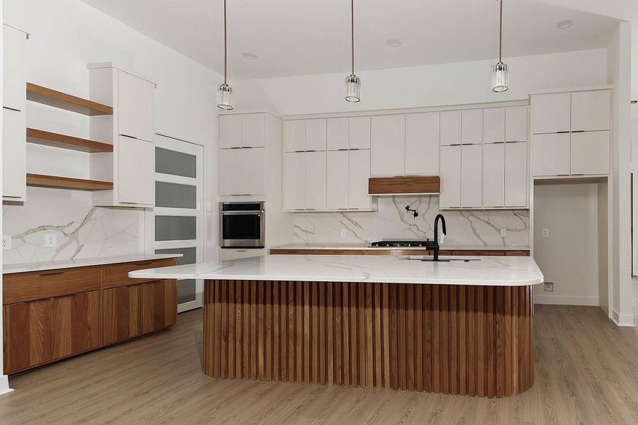 Furnished interior view inside a new home in , Conroe (Image 5).