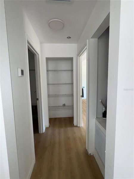 Spacious, unfurnished interior of a new home in , Ocala (Image 6).