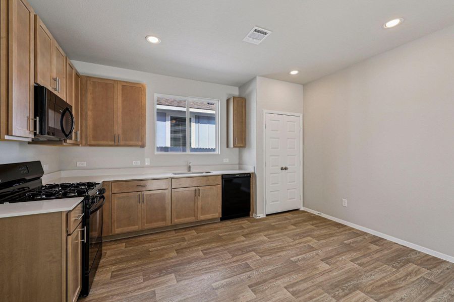Furnished interior view inside a new home in Harvest Ridge, Elgin (Image 6).