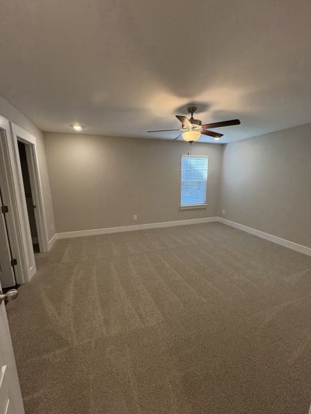 Spacious, unfurnished interior of a new home in Patterson, Smyrna (Image 12).