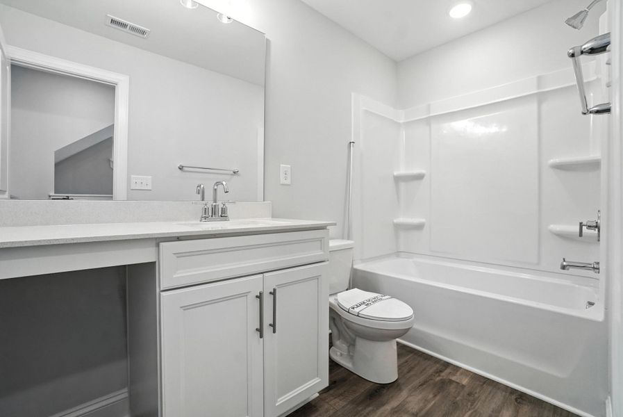 Furnished interior view inside a new home in Hampton Woods, Charlotte (Image 18). Furnished interior view inside a new home in Hampton Woods, Charlotte (Image 18).