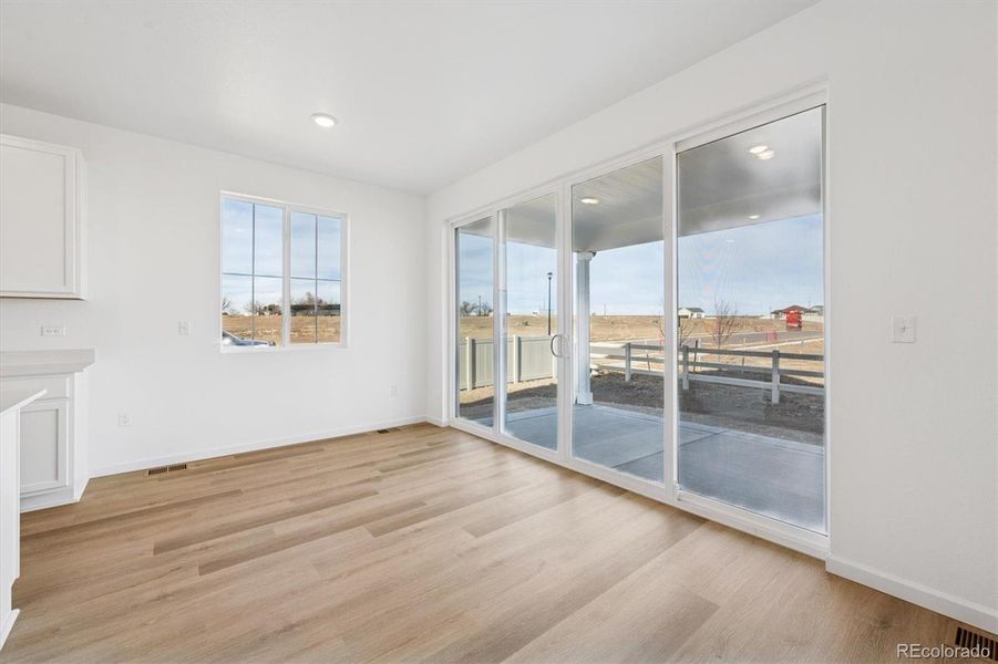 Spacious, unfurnished interior of a new home in Vista West, Keenesburg (Image 15).