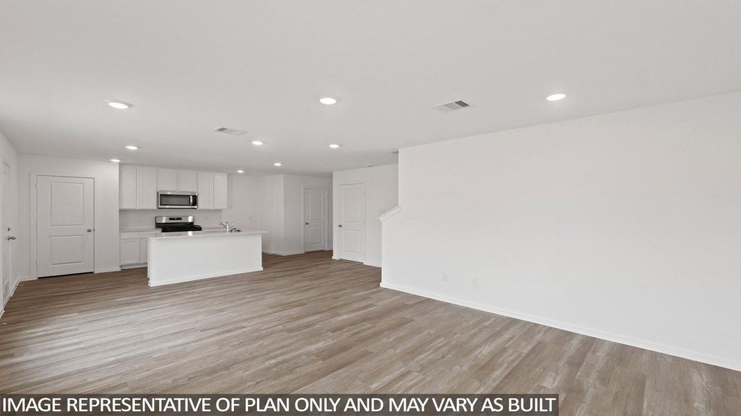 Spacious, unfurnished interior of a new home in Sunset Valley, Hockley (Image 8).