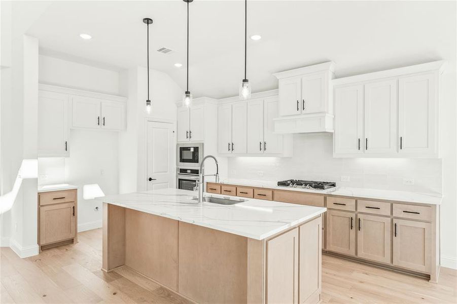 Furnished interior view inside a new home in Willow Wood, McKinney (Image 12).