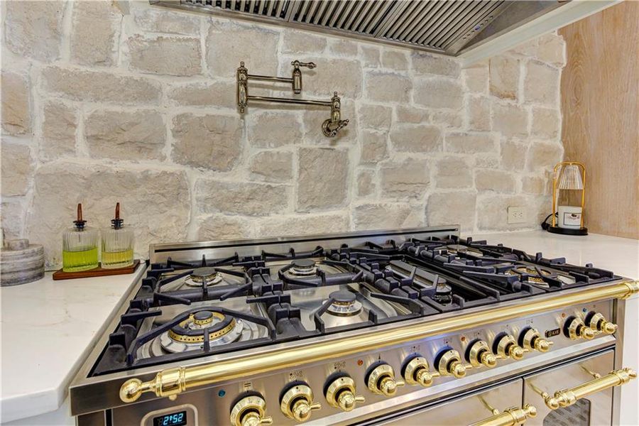 Close-up of interior finishes inside a home in , Ball Ground (Image 22). Close-up of interior finishes inside a home in , Ball Ground (Image 22).