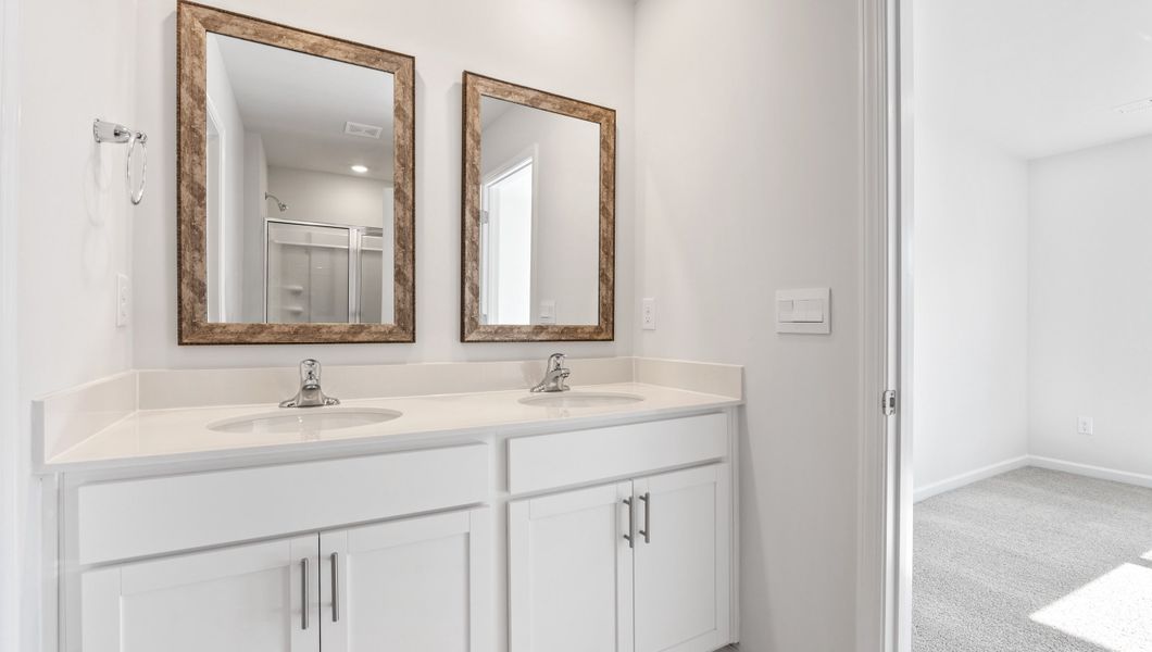 Furnished interior view inside a new home in Treemont Commons, Wellford (Image 9).