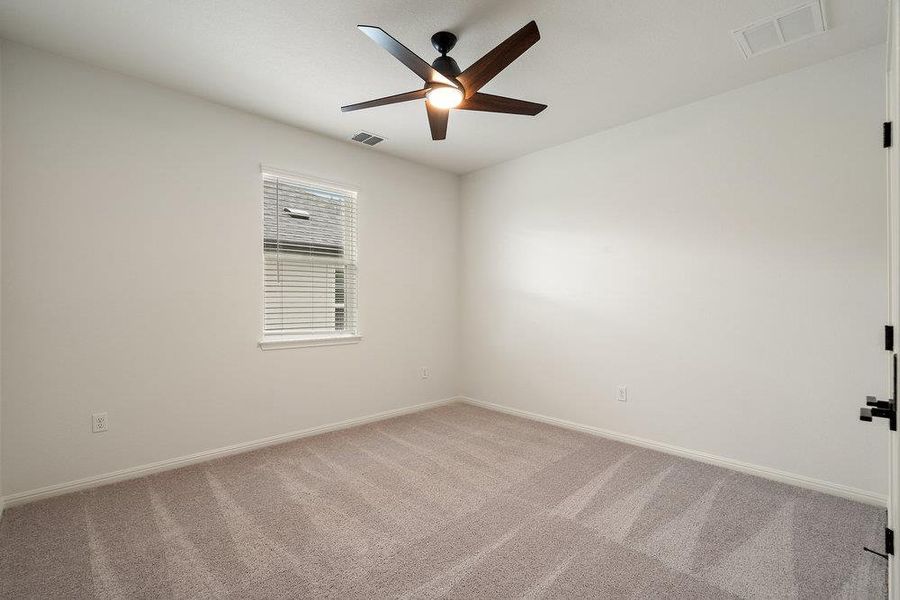 Spacious, unfurnished interior of a new home in Foxfield, Austin (Image 21).