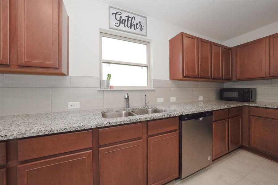 Furnished interior view inside a new home in , Katy (Image 10).