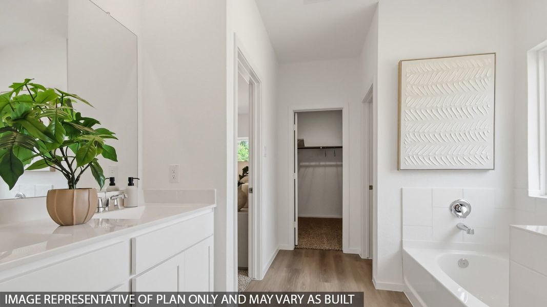 Furnished interior view inside a new home in Medina, Dayton (Image 13).