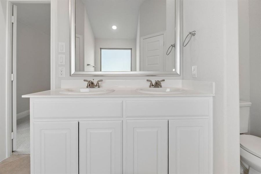Furnished interior view inside a new home in Fox Landing, Caddo Mills (Image 10).