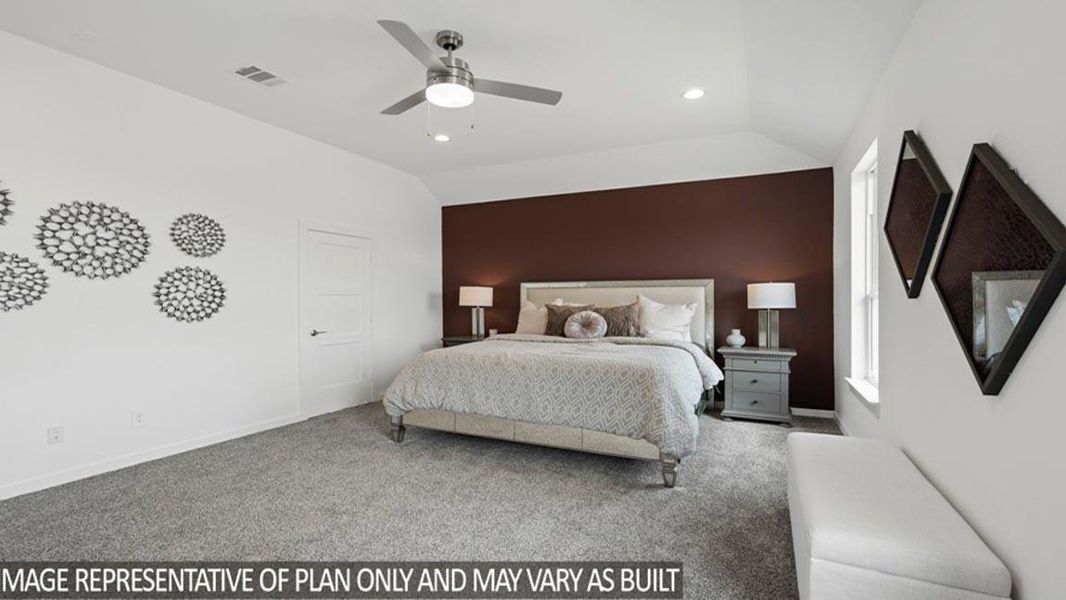 Furnished interior view inside a new home in Silverthorne, Conroe (Image 24).