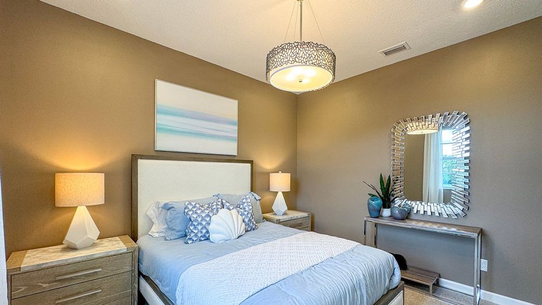 3237 Holly Bed3 2of2 F2