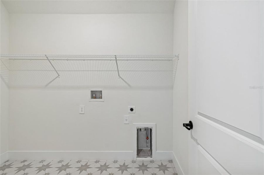 Spacious, unfurnished interior of a new home in Coasterra, Palmetto (Image 39).