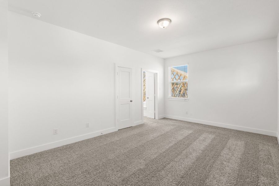 Spacious, unfurnished interior of a new home in The Highlands, Porter (Image 36).