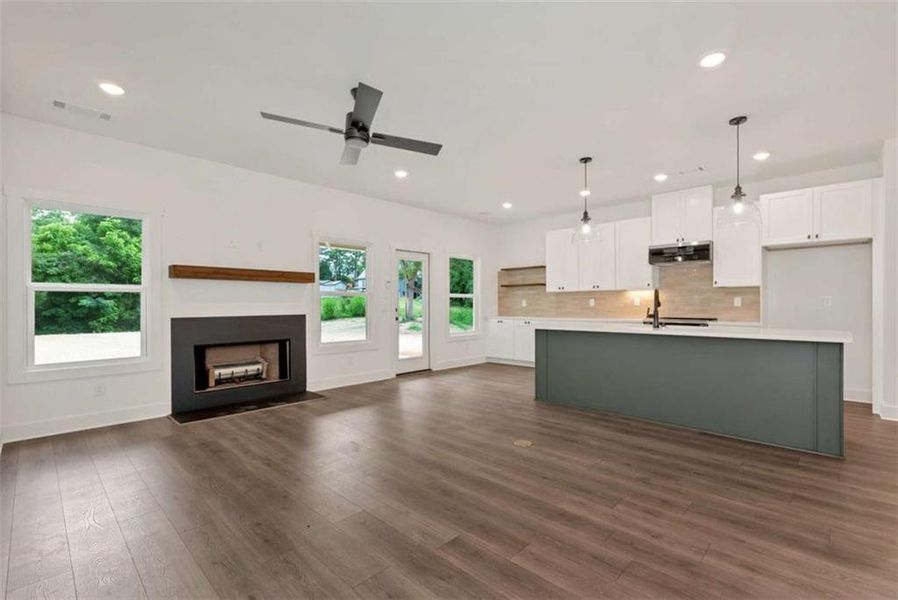 Spacious, unfurnished interior of a new home in , Maysville (Image 43).