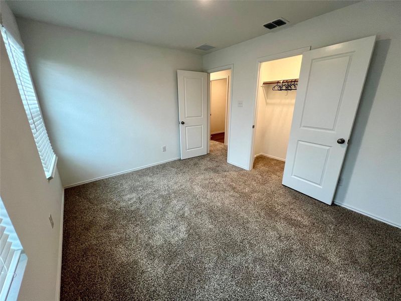 Spacious, unfurnished interior of a new home in Summerside: Stonehill Collection, Lockhart (Image 12).