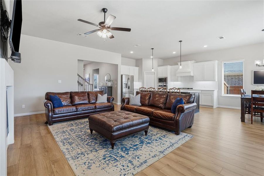 Furnished interior view inside a new home in Morningstar, Aledo (Image 11).