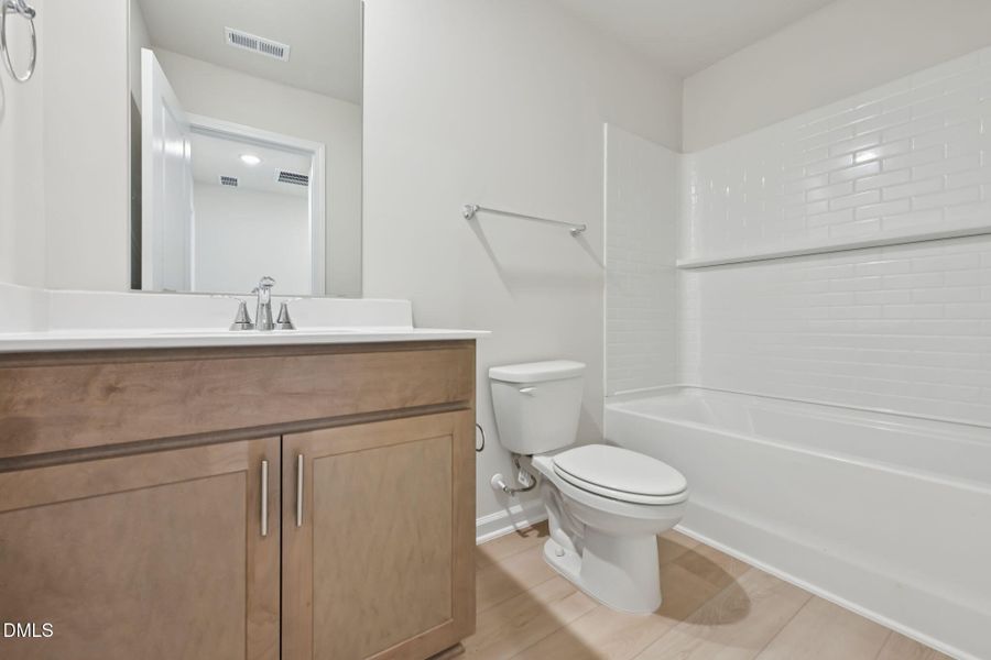 21 - Secondary Bath 21 - Secondary Bath