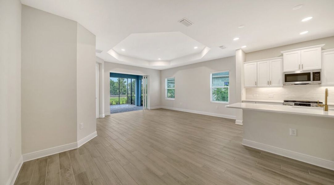 Spacious, unfurnished interior of a new home in Palm Grove, Lakewood Ranch (Image 25).