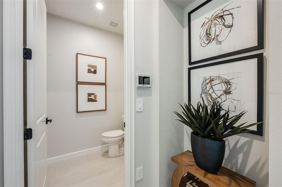 Furnished interior view inside a new home in Pasadena Ridge Master, Dade City (Image 17).