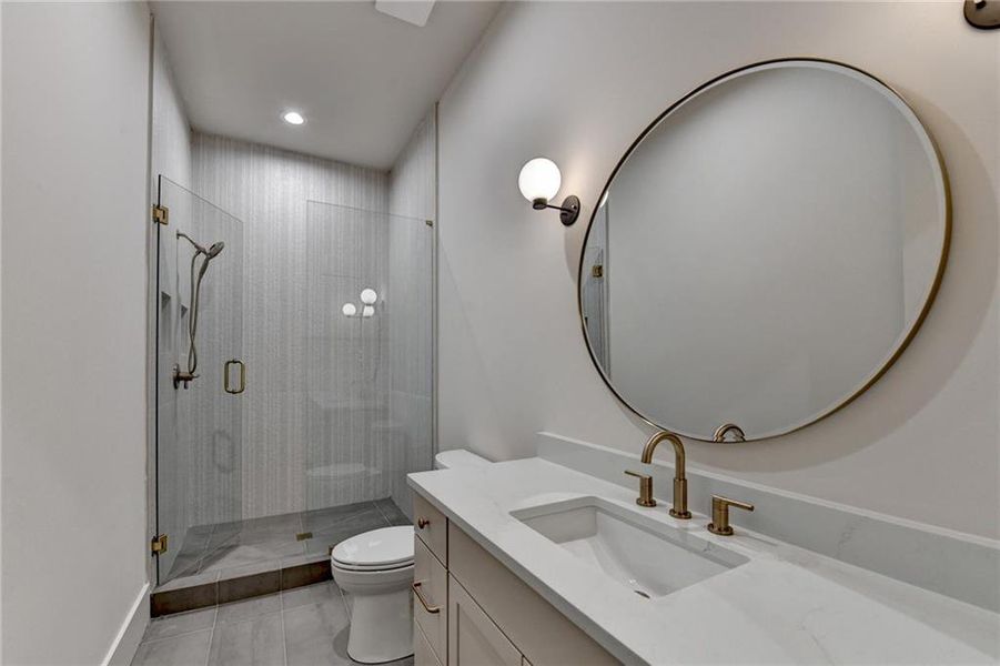 Furnished interior view inside a new home in , Alpharetta (Image 39). Furnished interior view inside a new home in , Alpharetta (Image 39).