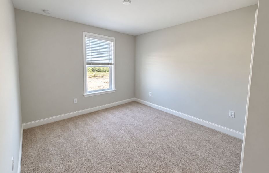 Spacious, unfurnished interior of a new home in Del Webb Wilmington at Mallory Creek, Leland (Image 10).