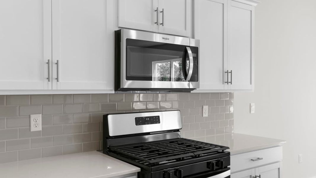Furnished interior view inside a new home in Sage Grove, Lyman (Image 9).
