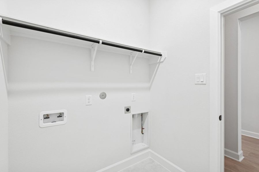 Spacious, unfurnished interior of a new home in Pomona 45' Homesites, Manvel (Image 18). Spacious, unfurnished interior of a new home in Pomona 45' Homesites, Manvel (Image 18).